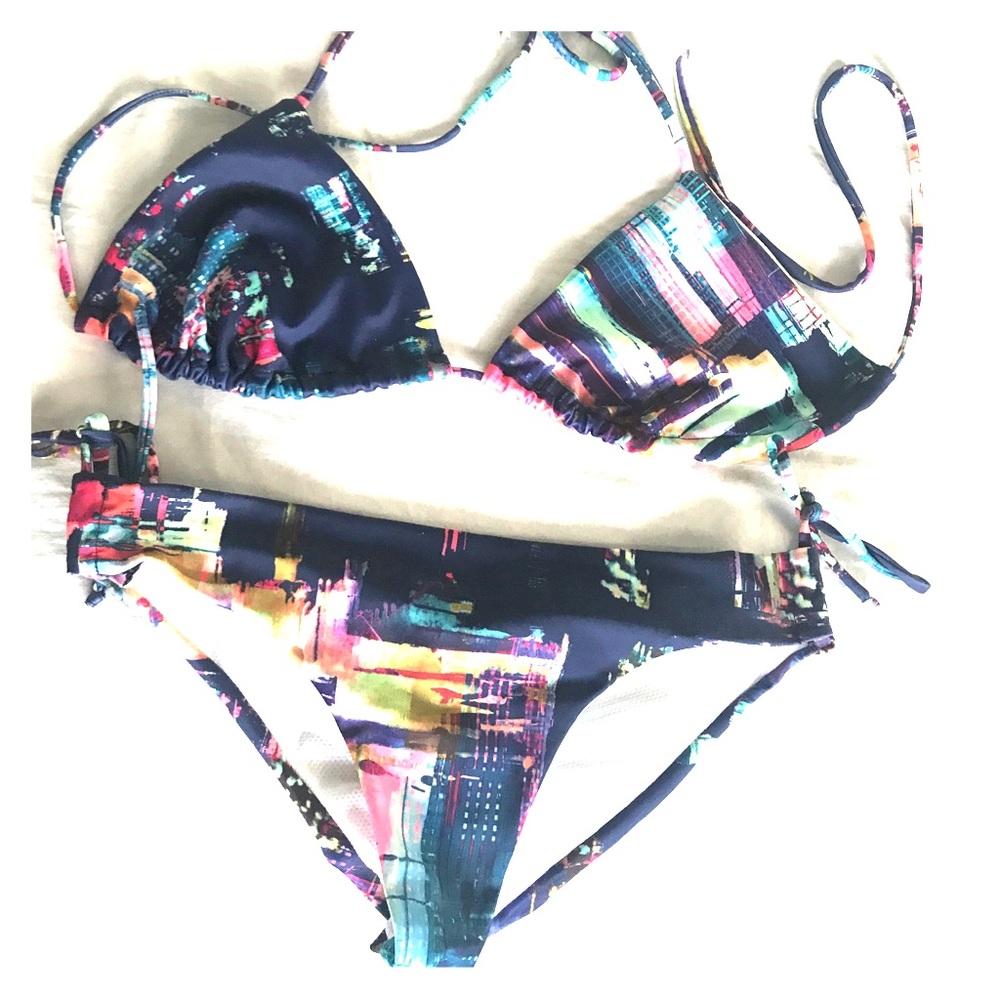 Women’s bikini